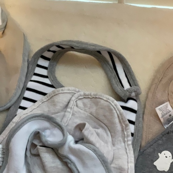 Colorful Baby Bib Set - Blue, Green, Gray - Picture 5 of 10